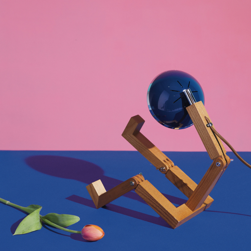 Mr wattson cobra blu lampada d'appoggio in legno