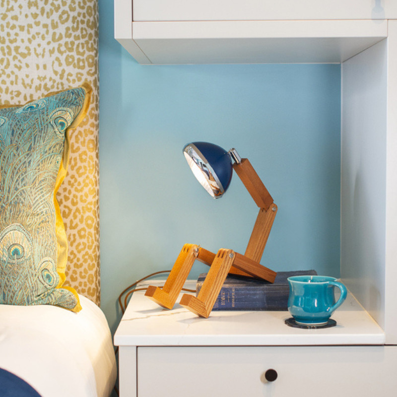 Mr wattson cobra blu lampada d'appoggio in legno