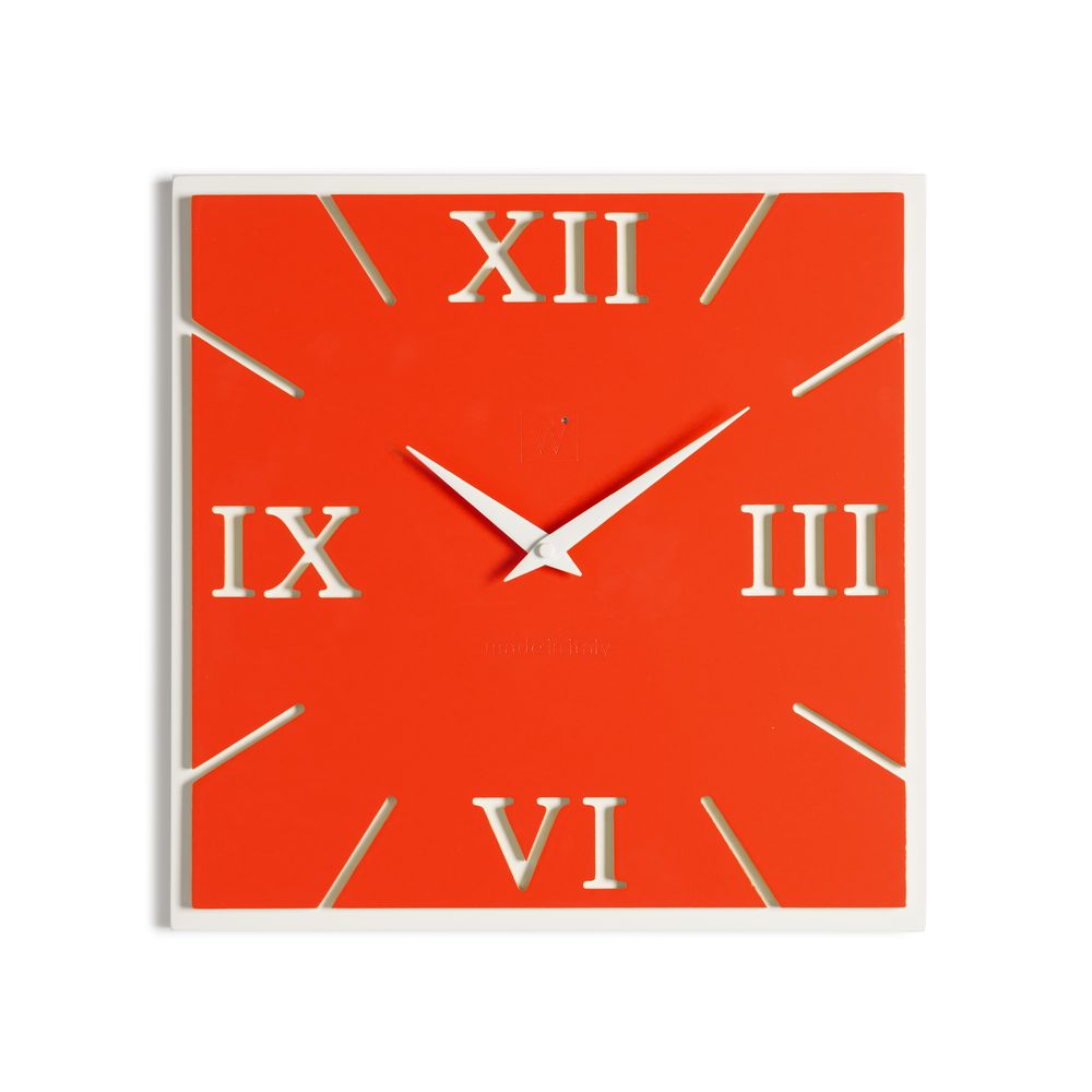 CLASSY CLOCK orologio da parete in legno verniciato