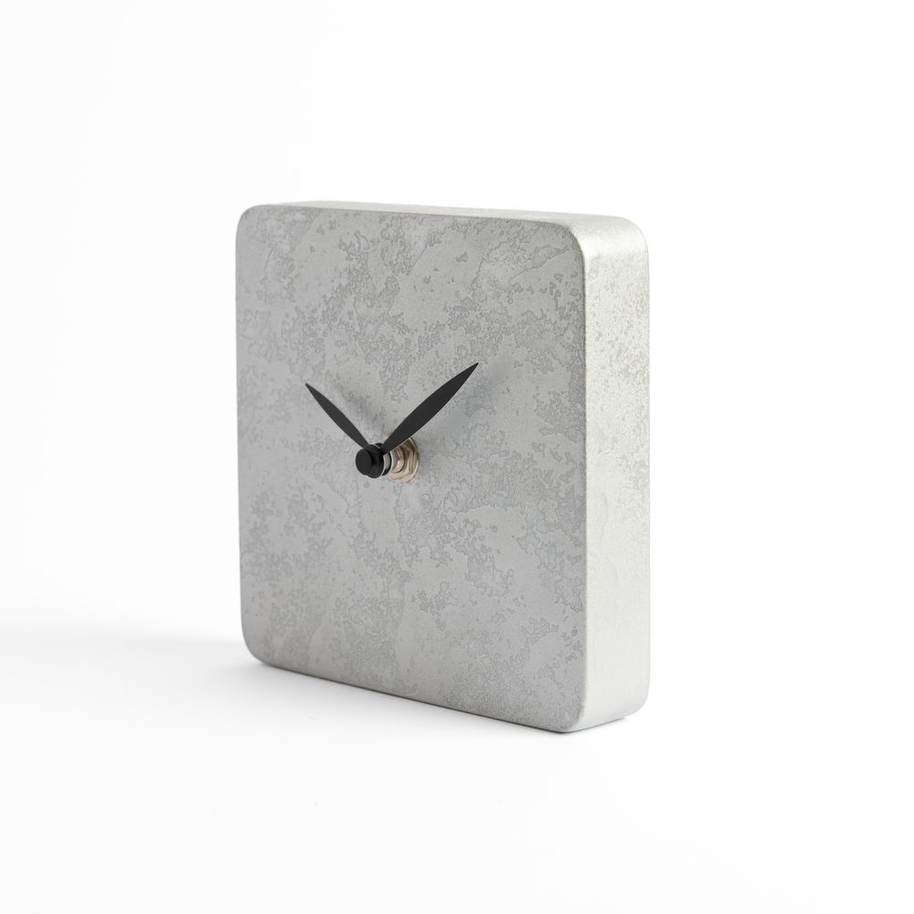 SILVER CLOCK Orologio in legno verniciatura materica
