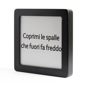 Quadretto in Legno coprimi le spalle che fuori fa freddo