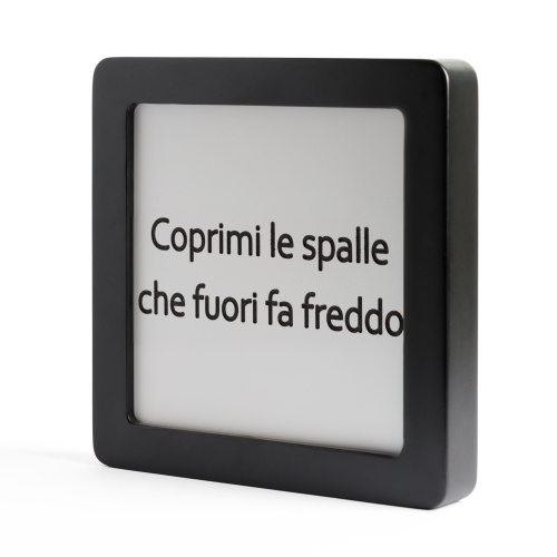 Quadretto in Legno coprimi le spalle che fuori fa freddo